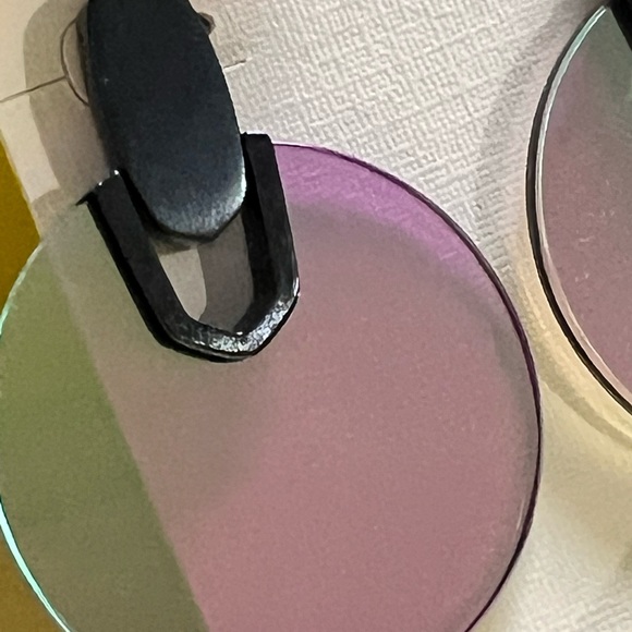 NWT Kendra Scott Didi Earrings Navy Gunmetal & Dichroic Stunning Rare & Retired! - Picture 7 of 9